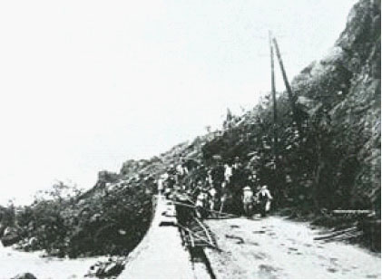 昭和13年サッタ山下の崩壊