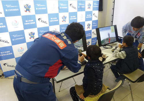 「サイエンスワールド」に出展