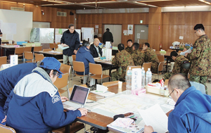 リエゾン活動の様子（宮古市役所）