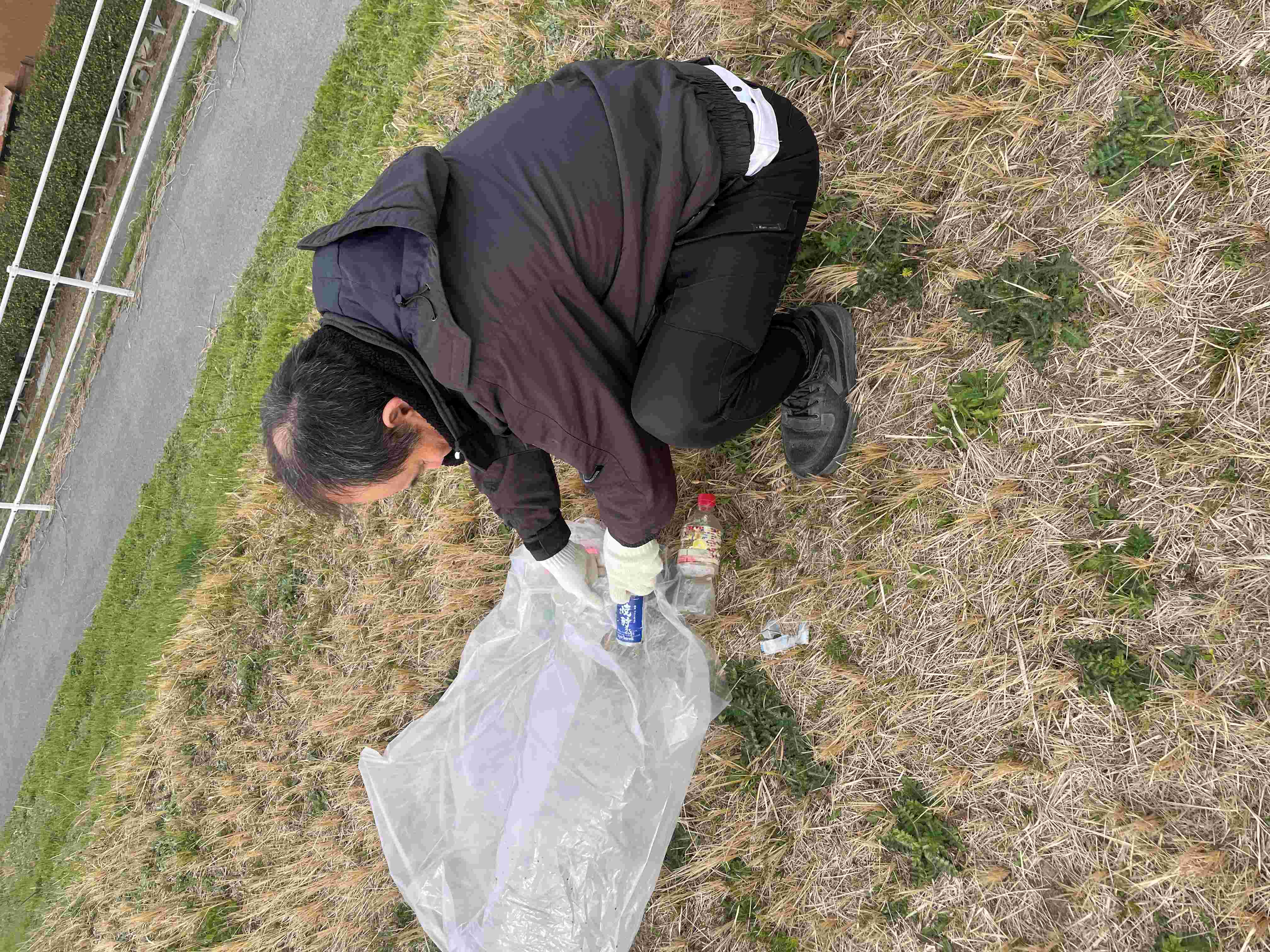 �����H��(��)