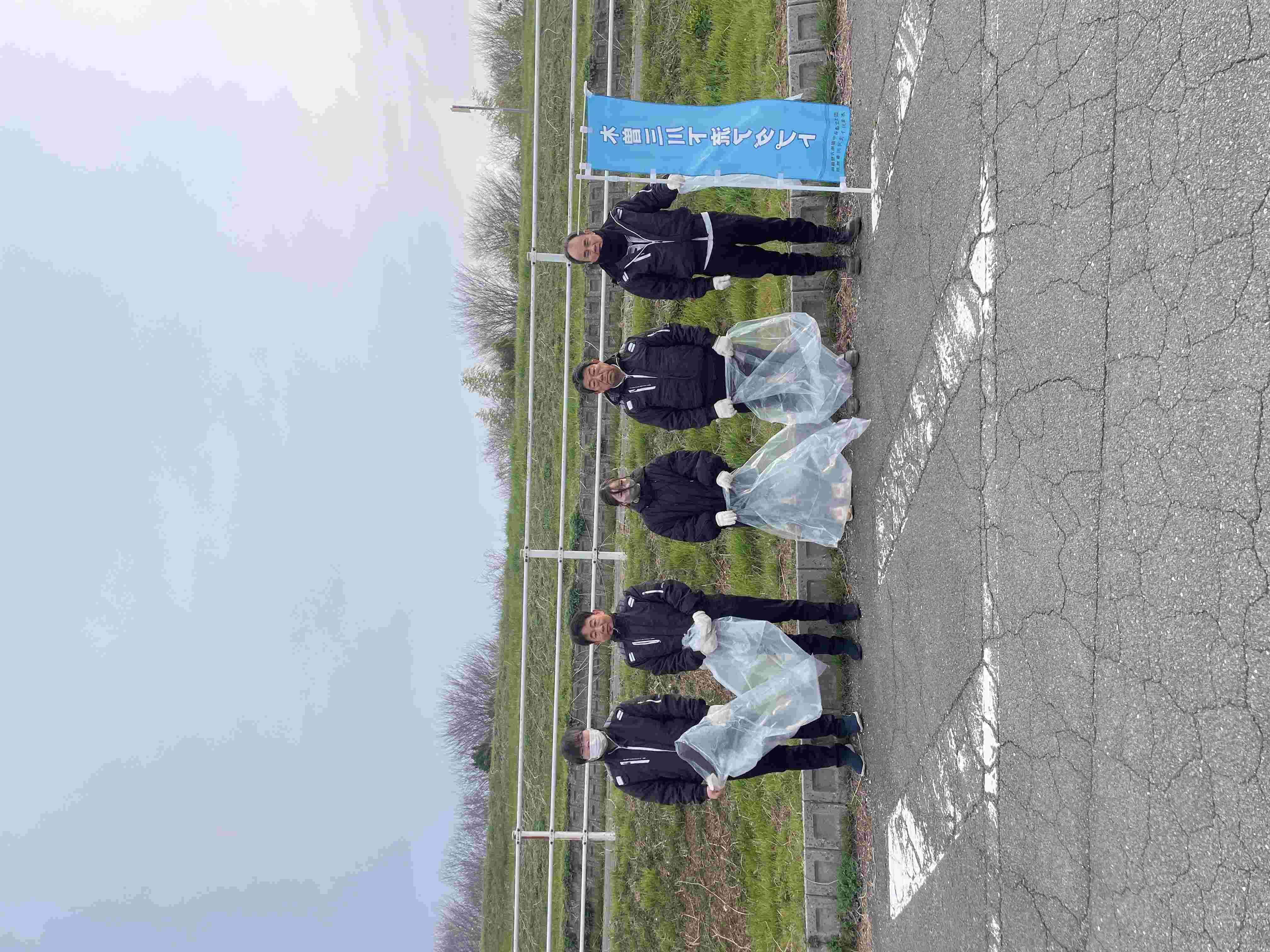 �����H��(��)