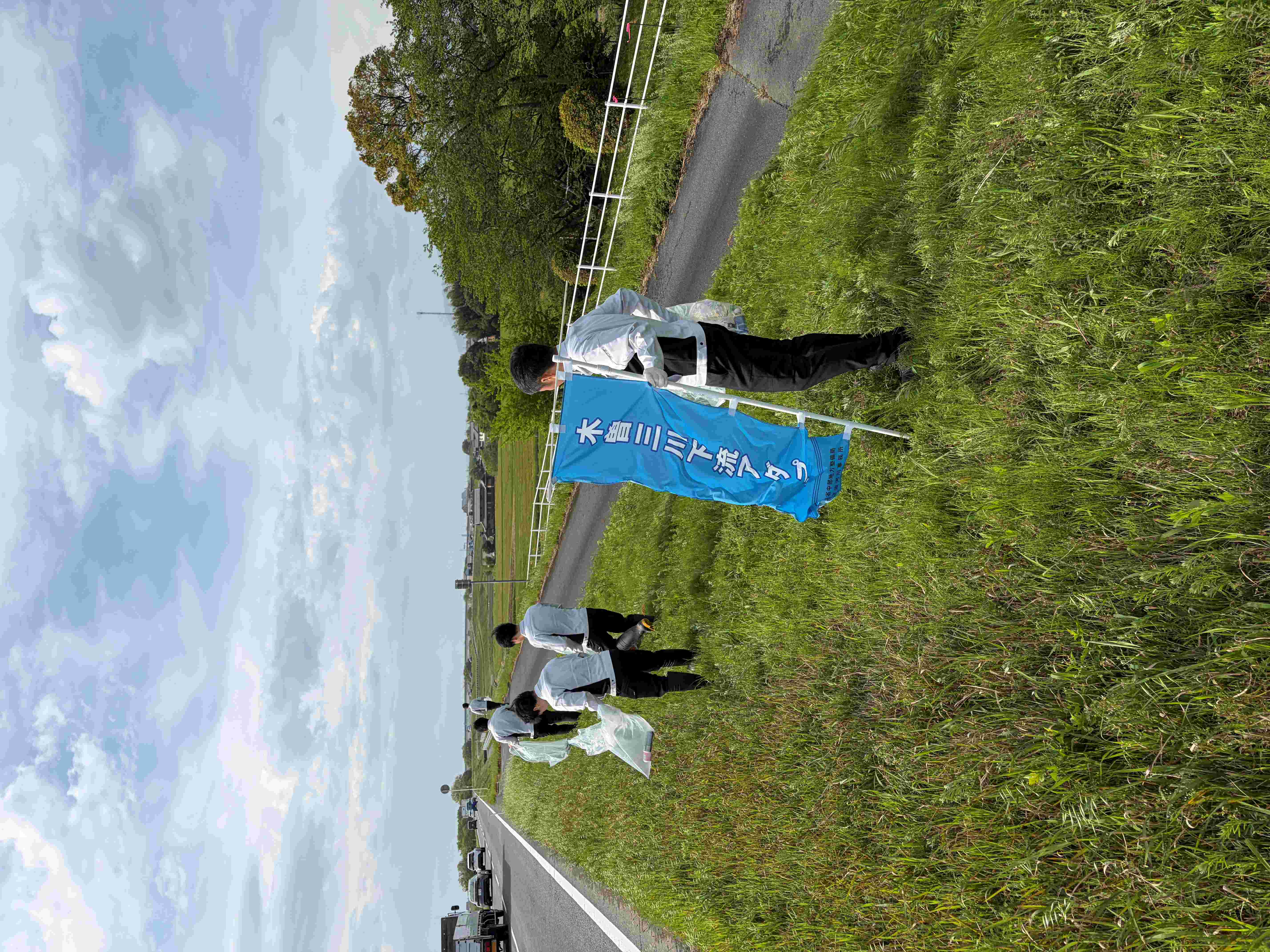 �����H��(��)