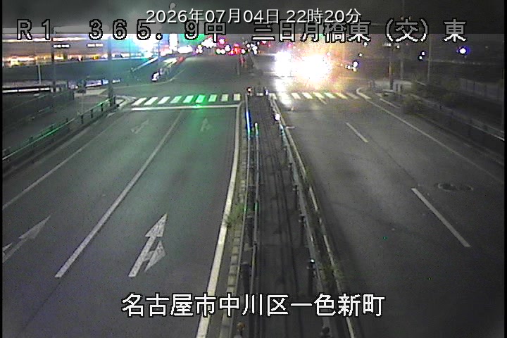 国道1号線(弥富～蟹江町～名古屋)の渋滞ライブカメラ「新川 三日月橋ライブカメラ」のライブ画像