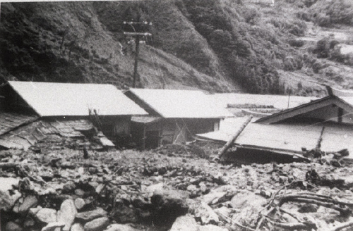 昭和36年　戸草の土砂災害