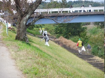 松阪市・中村川左右岸