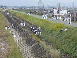 津市・雲出川左岸