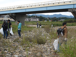 鈴鹿川右岸