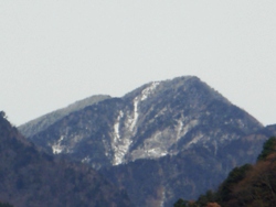 大無間山