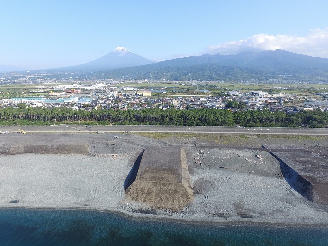 令和元年度 富士海岸養浜工事