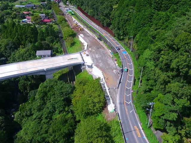 令和3年度 河津下田道路梨本地区道路建設工事