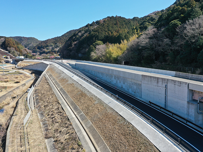 令和3年度 河津下田道路逆川地区北道路建設工事