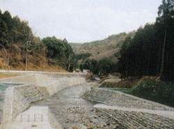 深沢床固工群