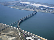 �ʐ^�F�Z���g���A���C��