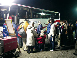 �ʐ^�F�V���g���o�X��҂l�̗�