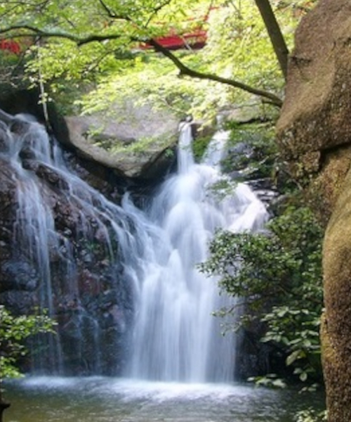 瑞浪市　竜吟の滝