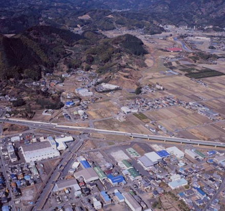 〈平成17年2月　広幡IC周辺（平成17年3月藤枝バイパス無料化）〉
