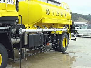 散水車2
