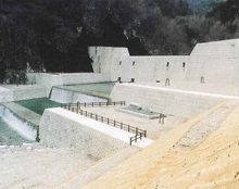 松川上流砂防堰堤（片桐松川）