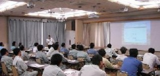 今年度第１回総会の様子