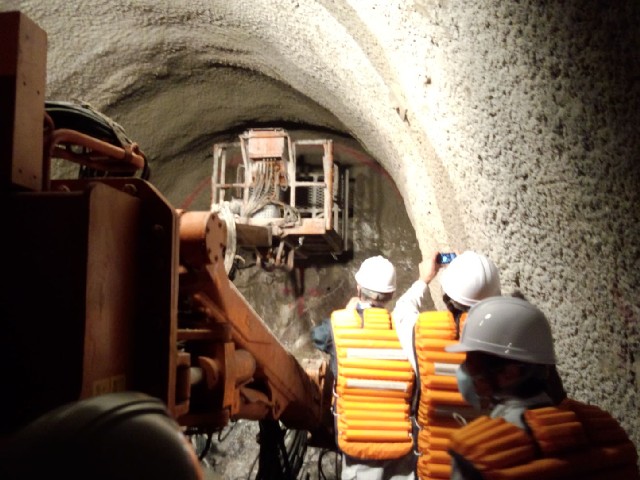 黒川第４トンネル見学