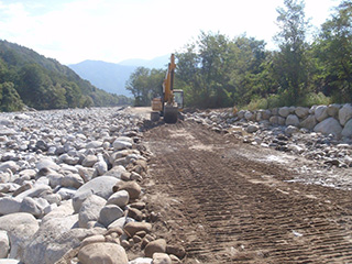 ＪＲ飯田線上流部の工事の様子（撮影日：１０月６日）