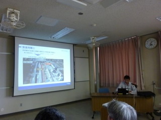 天竜塾でプレ発表の様子