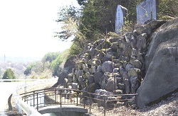 伝兵衛五井 左側