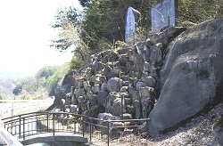 伝兵衛五井 右側