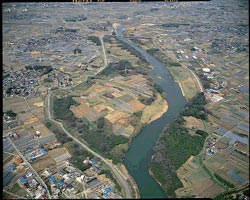 1)10km地点付近・下条橋下流